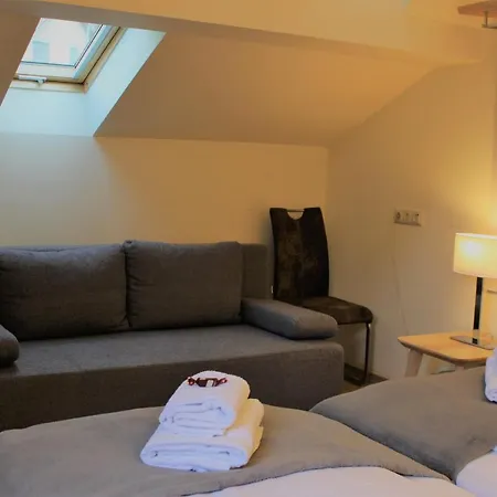Lettisches Haus Zajazd 2*